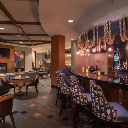 Residence Inn Portland Downtown Waterfront Экстерьер фото