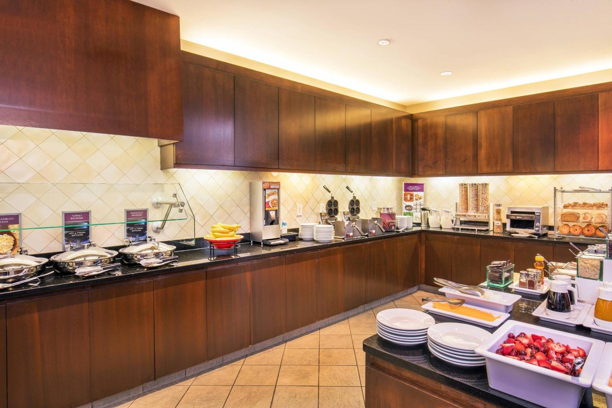 Residence Inn Portland Downtown Waterfront Экстерьер фото